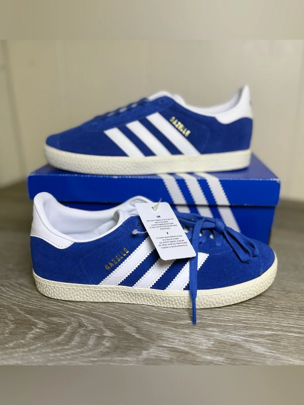 Adidas Gazelle J Royal Blue White Suede Sneakers Shoes Y Size 4 /(BB2501)